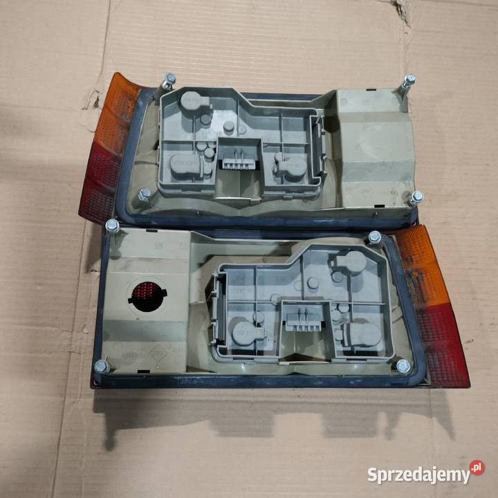 Opel Ascona C komplet tylnich lampa osobowe Środa Wielkopolska