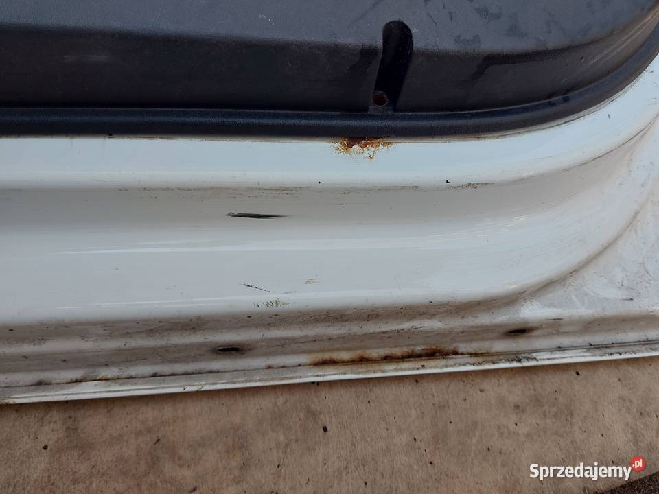 SEAT LEON II LIFT 10r drzwi prawe przód 230