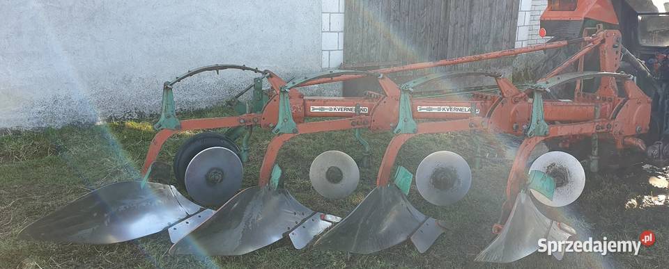 Pług Kverneland 4 skiby 16 na resorze Suwałki