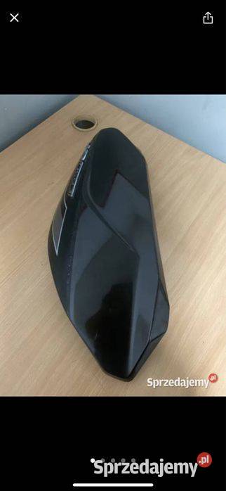 Owiewka bok C650GT C650 GT emblemat boczek Poznań