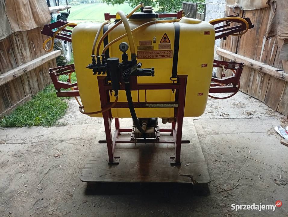 Sprzedam opryskiwacz pilmet 300 l Wolbrom