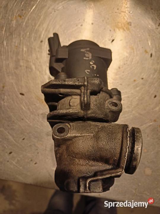 Zawór EGR peugeot partner II 2008 r 16 HDi 109