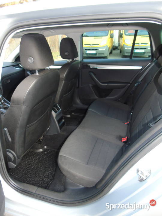 SKODA OCTAVIA 16 TDI automat DSG kombi 105KM pomorskie Gdynia