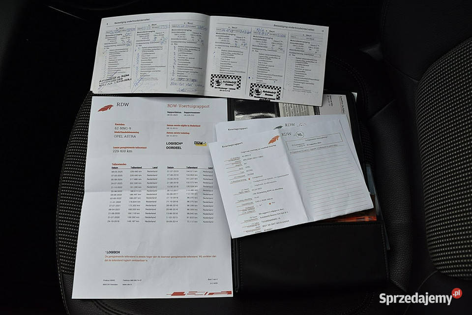 Opel Astra 14T 140 Cosmo Navi Półskóra Gwarancja