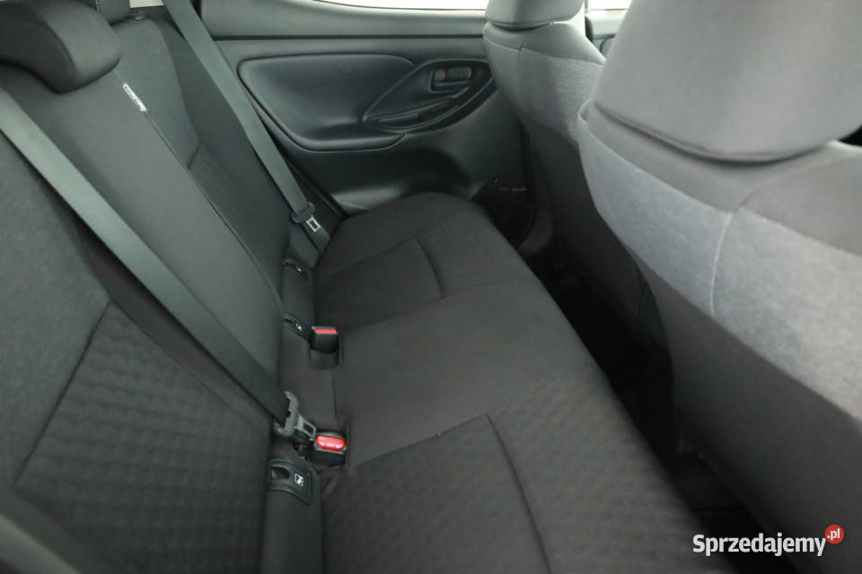 Toyota Yaris 15 VVTi Hybrid centralny zamek