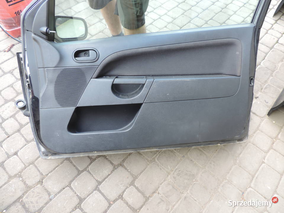 DRZWI PRAWY PRZÓD FORD FIESTA MK6 FL 3D Drzwi sprzedam