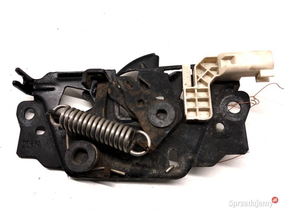 ZAMEK MASKI FORD FOCUS III Hatchback