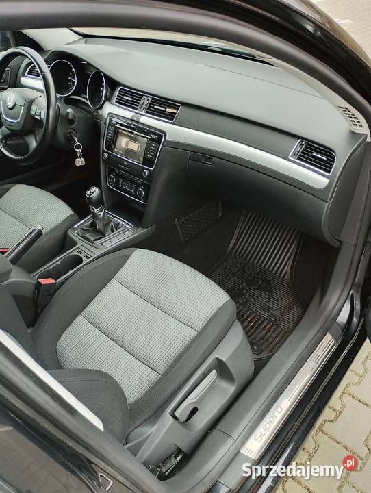 Skoda Superb 20Tdi 140 2012 Strzyżów