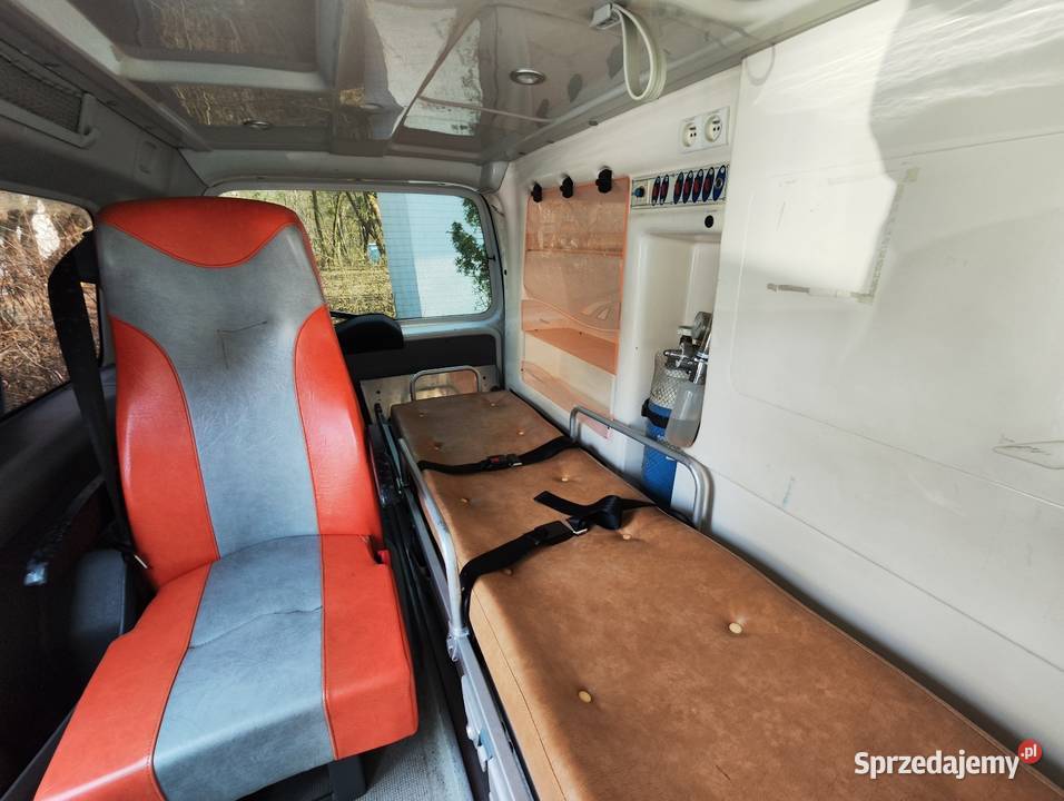 Vw Caddy karetka 19tdi 2010r 370000km Toruń