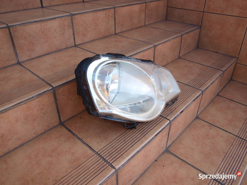 VW Polo 4 IV lampa prawa przód 2005 2009r europa