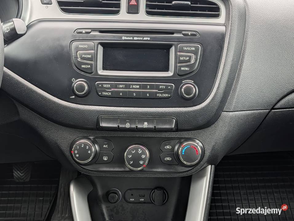 Kia ceed 16d 2012r klima alu bluetooth salon nieuszkodzony Radom sprzedam