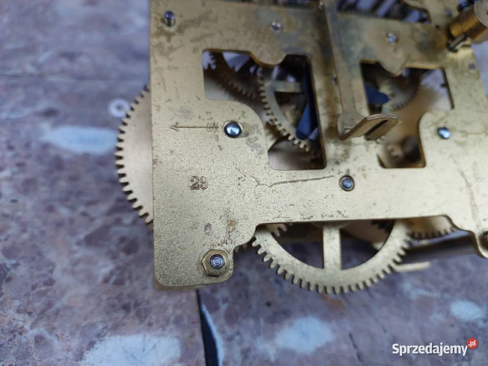 801 Mechanizm starego zegara ściennego Muhlheim