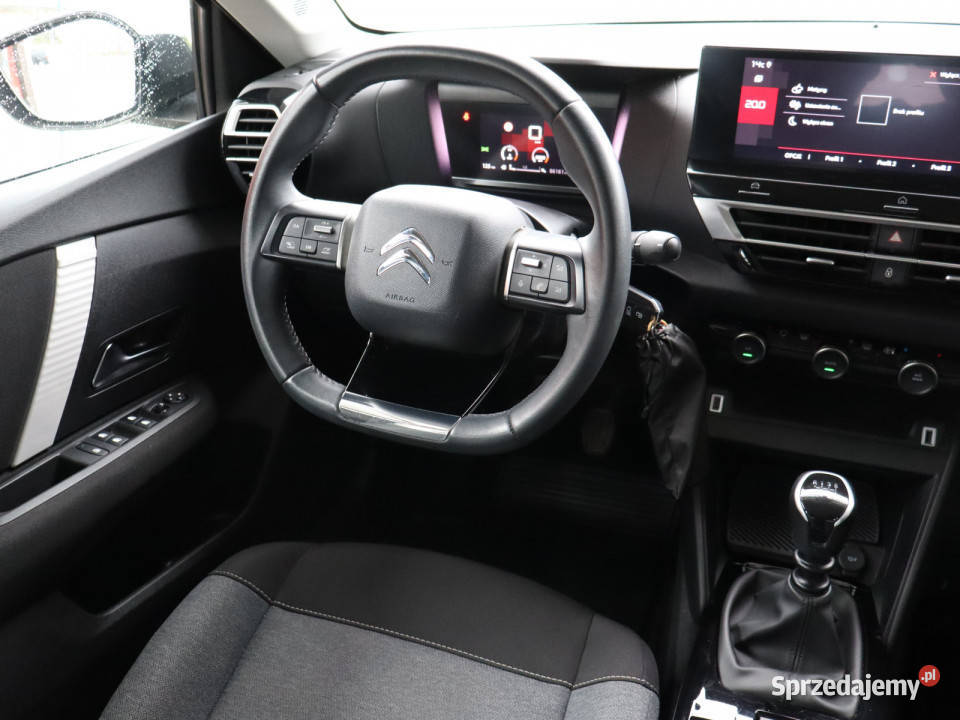 Citroen C4 12 PureTech srebrny Katowice