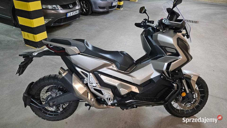 Honda XADV 750 abs kontrola trakcji grzane sprzedam