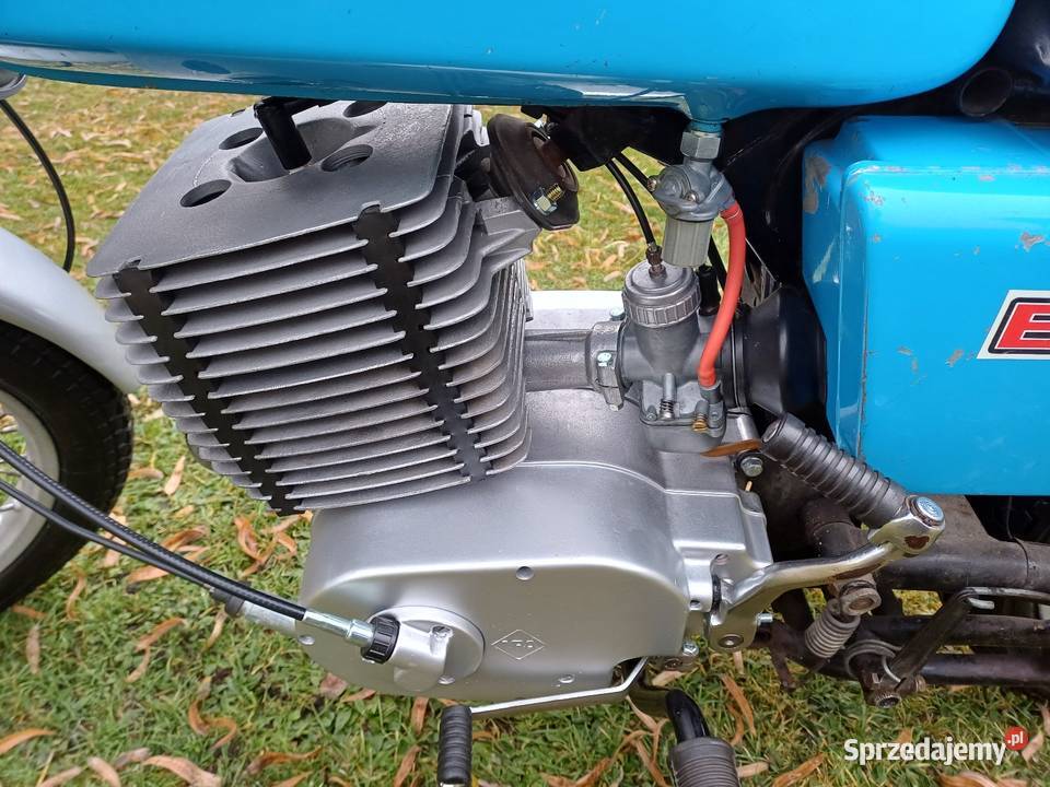 MZ ETZ 250 2 SZTUKI jedna z oc i pt Motoryzacja Bieruń