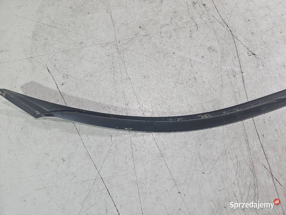 LISTWA SZYBY CZOŁOWEJ PRAWA FORD C MK2 Listwy