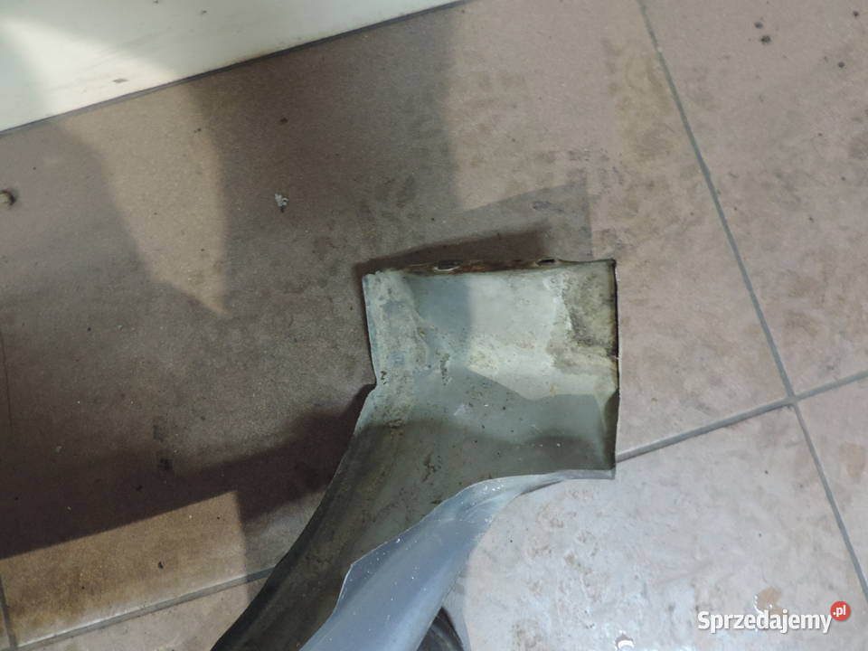 BŁOTNIK LEWY PRZEDNI PRZÓD FORD FIESTA MK5 MK6 Rok produkcji 2005 Nowy Sącz sprzedam