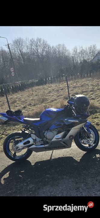 Honda cbr 1000rr Rok produkcji 2005 Koczargi Stare sprzedam