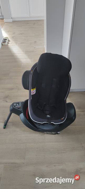 Fotelik samochodowy BESAFE iZi TWIST iSize 018 Rzeszów