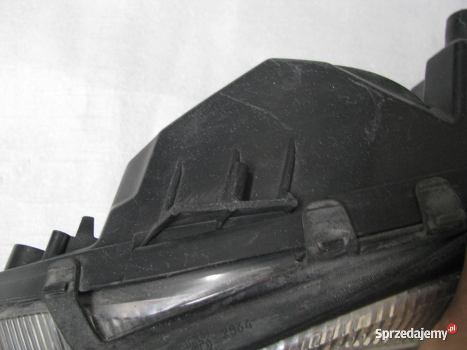 LAMPA PRZEDNIA OPEL ZAFIRA 89100054 łódzkie Zduńska Wola