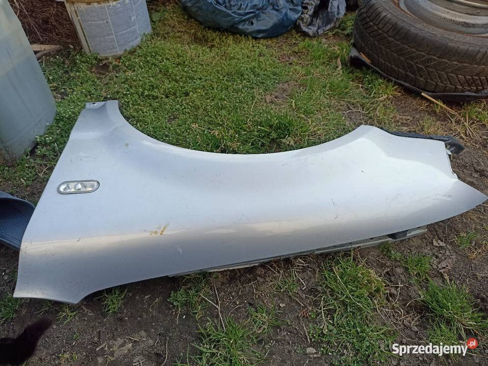 Błotnik Passat b5 Rok produkcji 2000 Pruszków