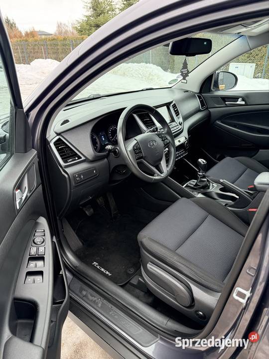 Hyundai Tucson 16 benzyna 2016r lubelskie Tomaszów Lubelski sprzedam