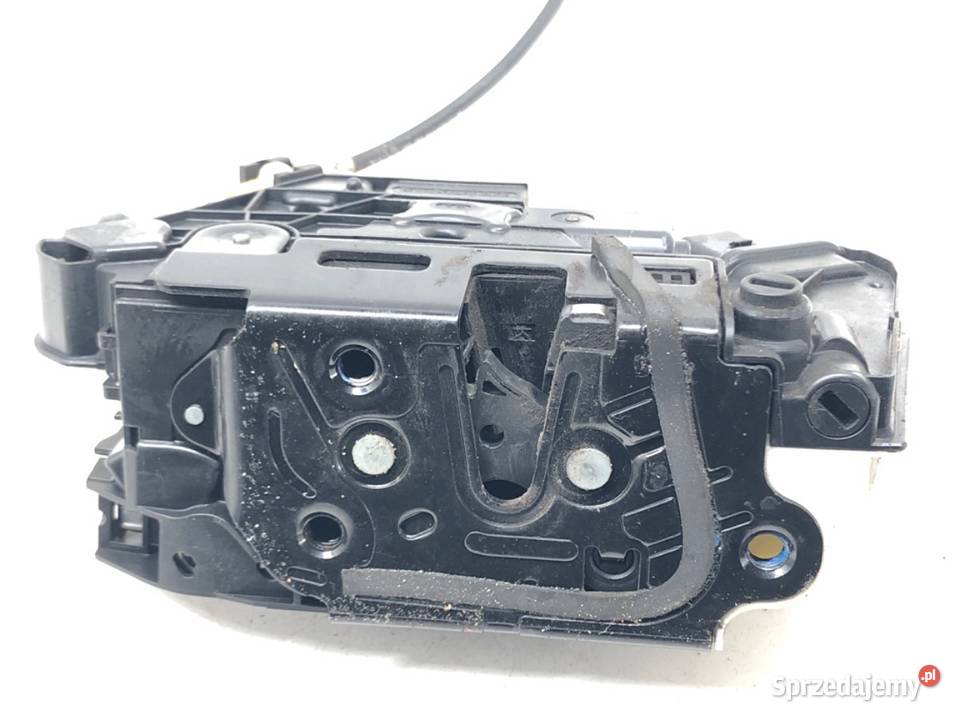 ZAMEK DRZWI PRAWY TYŁ SKODA FABIA II Hatchback