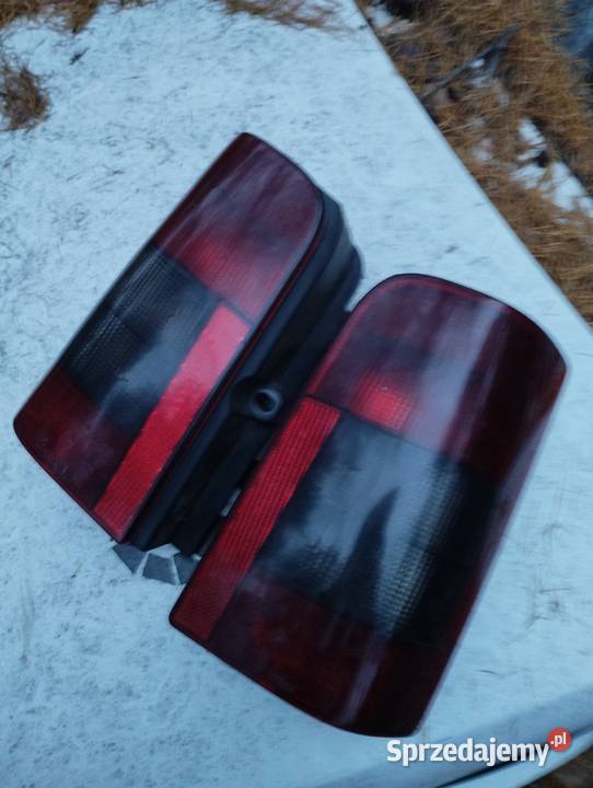 lampy tylne berlingo partner komplet