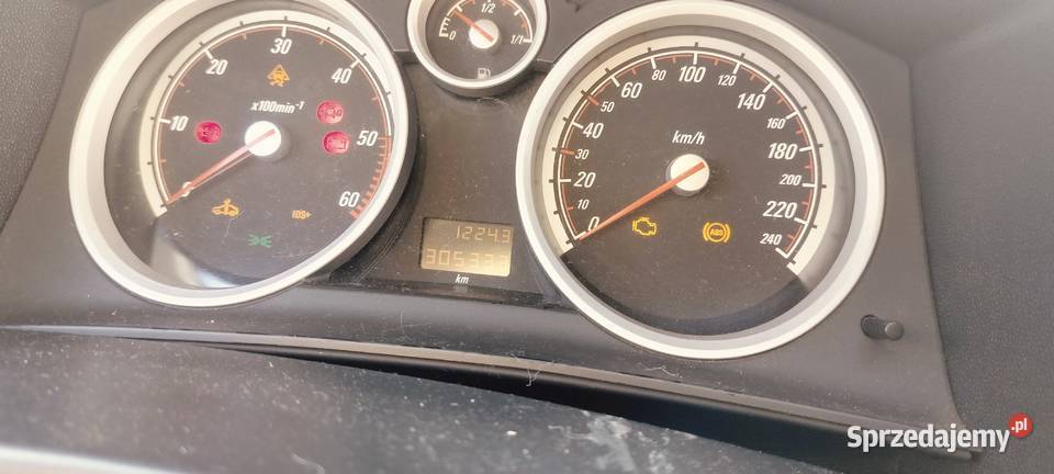 Sprzedam Opla Astrę Astra Tomaszów Mazowiecki sprzedam