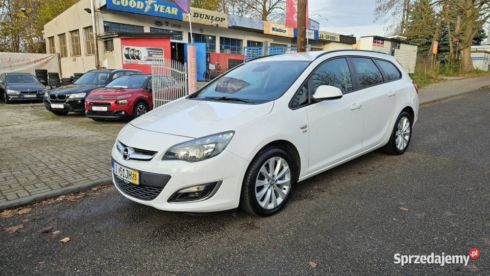Opel Astra Rok produkcji 2013 Szczecin sprzedam