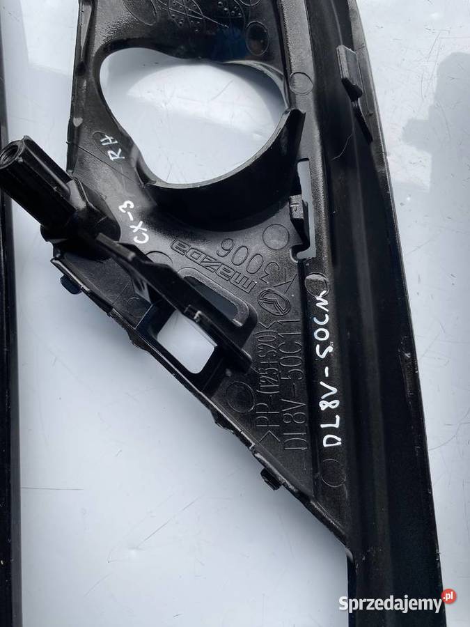 Mazda CX3 CX3 ramka halogenu kratka zderzaka