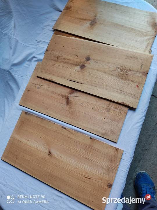 Ponad stuletnie deski sosnowe pochodzące z szafy mazowieckie Iłża