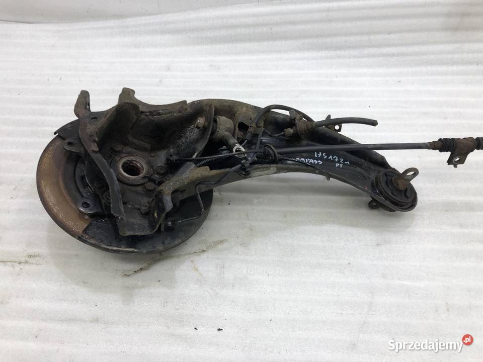 ZWROTNICA PIASTA PRAWY TYŁ JEEP COMPASS I LIFT