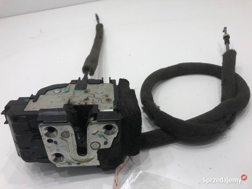 ZAMEK DRZWI PRAWY PRZÓD NISSAN NV200 Hatchback