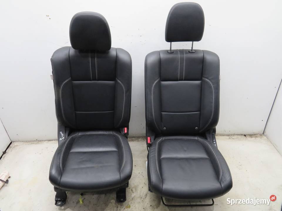 FOTEL SKÓRA LEWY PRAWY PRZÓD OUTLANDER III sprzedam