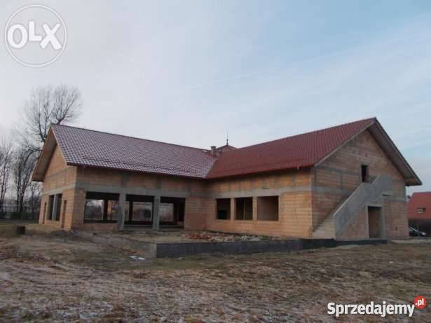 sprzedam dom weselny w budowie Nieruchomości Rakoszyce