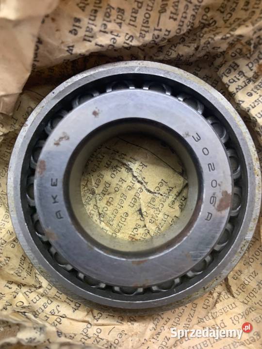 Skoda 100s łożyska rożnego rodzaju nowe Rok produkcji 1976 opolskie Kadłub Turawski