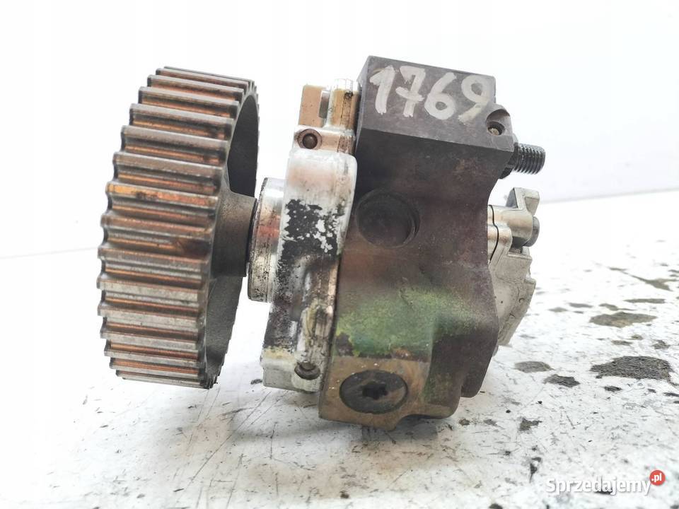 POMPA WTRYSKOWA 8200055072 0445010031 19 DCI