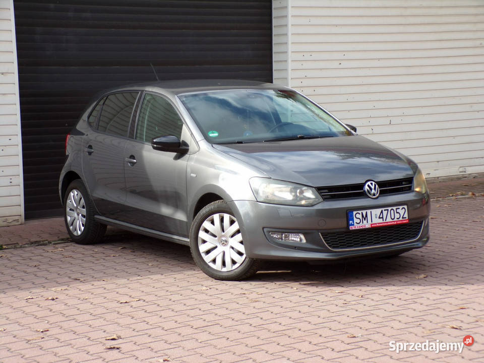 Volkswagen Polo MATCH Gwarancja 14 MPI 86 2013 180700km Mikołów
