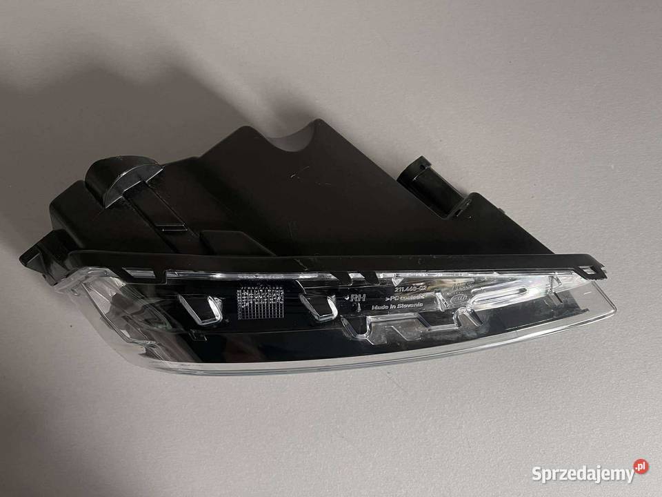 SEAT CUPRA LEON ATECA LIFT PRAWY HALOGEN osobowe Ostroróg