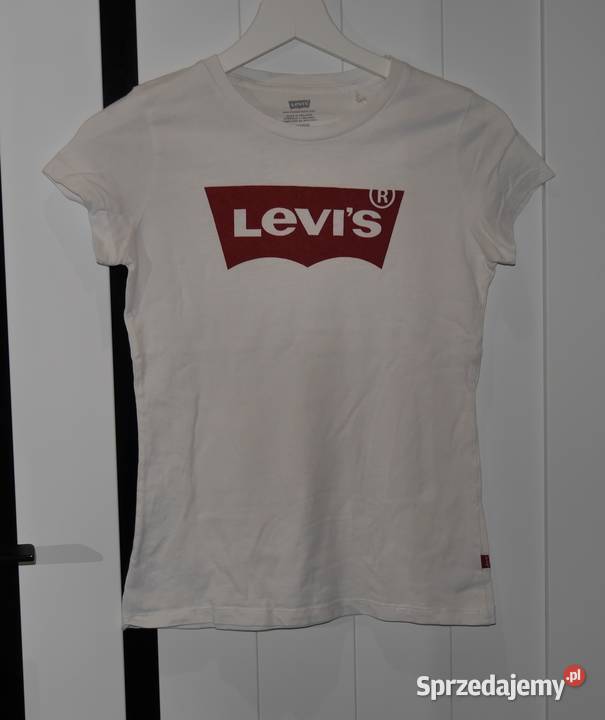 Levis świetna dopasowana koszulka 34 XS sprzedam