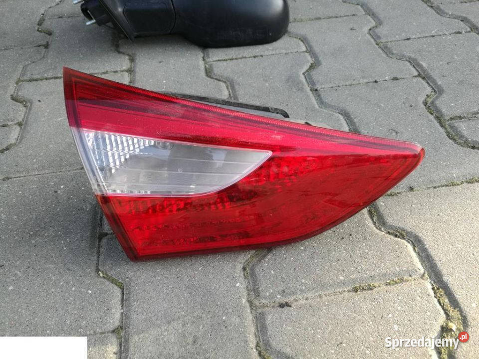 HYUNDAI I30 2015 LAMPA W KLAPE TYŁ Kozubszczyzna