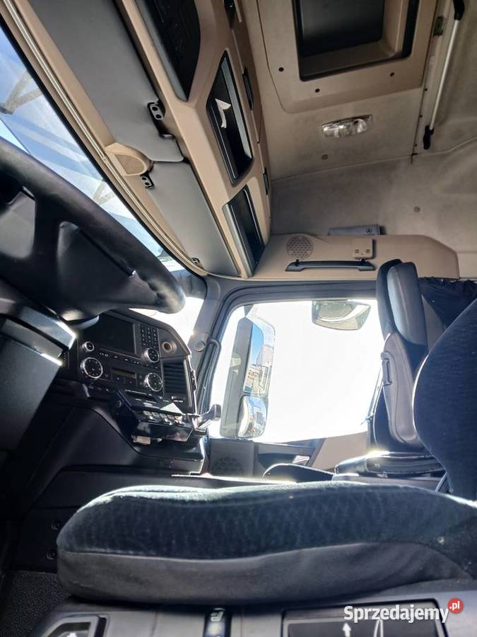 Chlodnia do poltusz miesa Hakowka Mercedes Warszawa