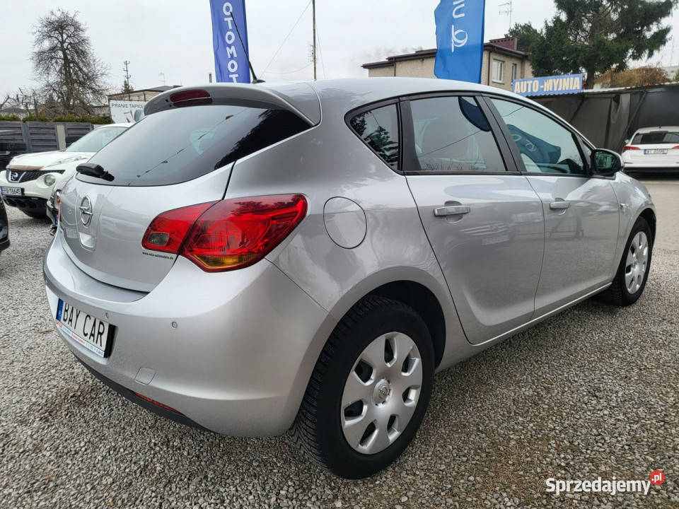 Opel Astra 16 115 100 Przebieg 105 Z Niemiec czujnik parkowania Pabianice