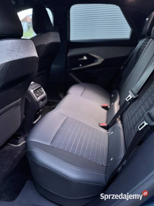 Peugeot 3008 wynajem z wykupem w kwocie 2450 BEZ Warszawa wynajem auta