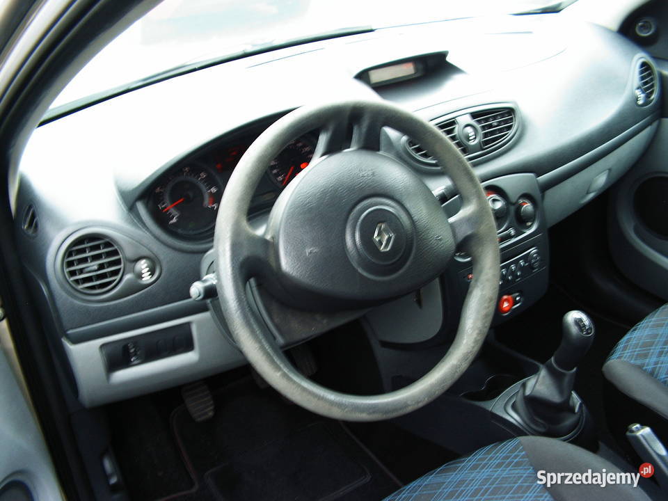 Renault Clio 14 Benzyna 2006 r 115000km Września