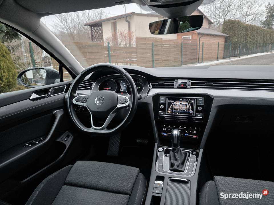 VOLKSWAGEN PASSAT EVO Business 20 TDI 150 Automa Rok produkcji 2020 śląskie Będzin