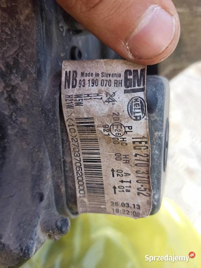 Lampa prawa Opel Astra H hella gm 1EG270 37052 Pułtusk