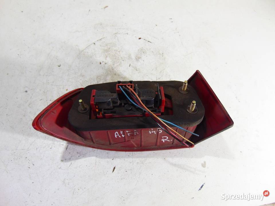 LAMPA PRAWA TYLNA TYŁ ALFA ROMEO 145 wielkopolskie sprzedam