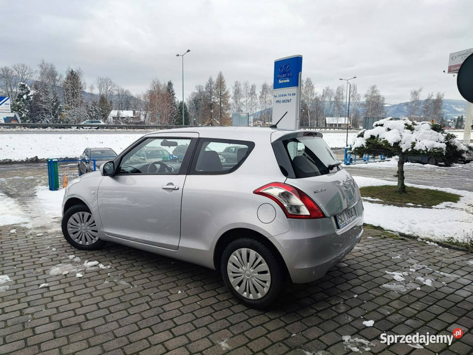 Suzuki Swift Okazja niski przebieg serwis V gniazdo USB śląskie sprzedam